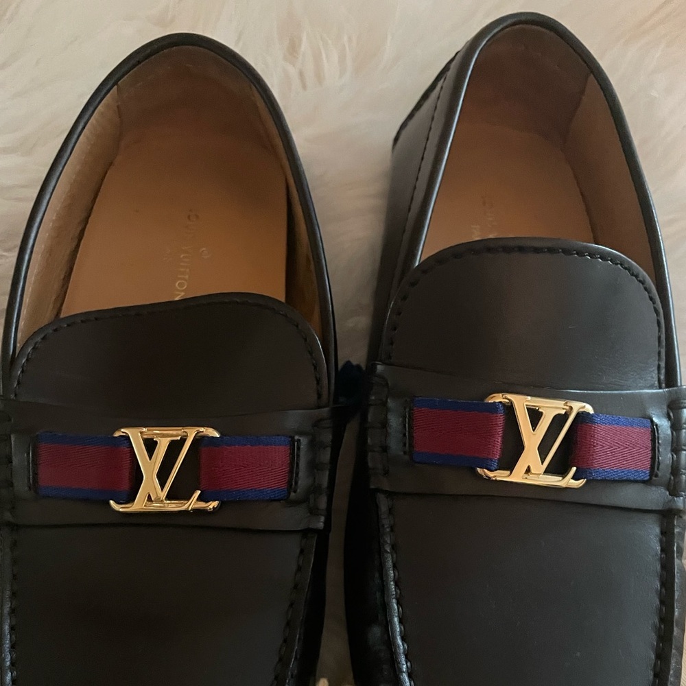 Louis Vuitton Moccasin - Picture 2 of 7